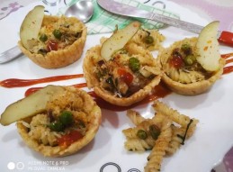 Pasta in Potato Buckets
